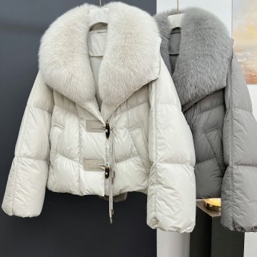 Women’s down jacket